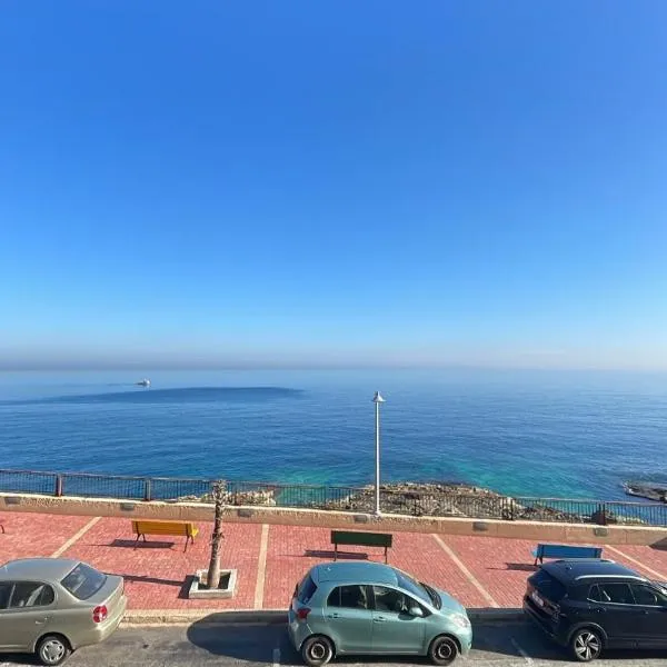 SG seaview apartment, hotel em Xgħajra