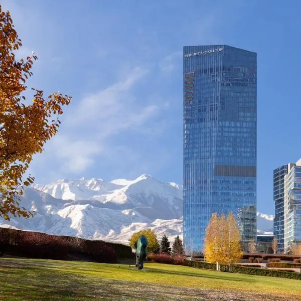 The Ritz-Carlton, Almaty: Karagayly şehrinde bir otel