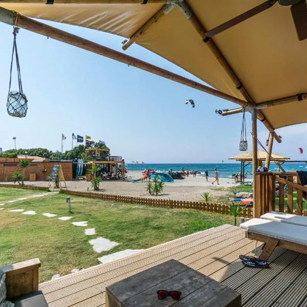 LOGOS Beach Village, hotel v destinaci Theologos