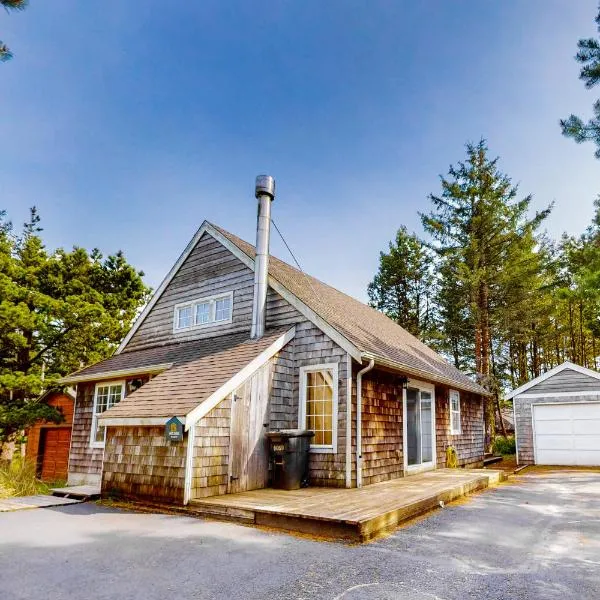 Main Deck, hotel i Pacific City