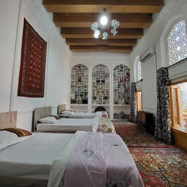 Bobo Haydar Guest House, hotel in Bukhara