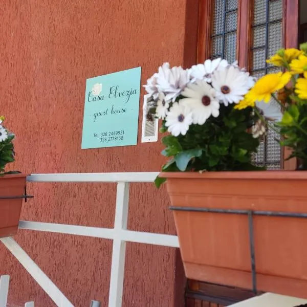 Casa Elvezia Guest House, hotel v destinaci SantʼElpidio a Mare
