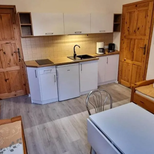 Pod Żaglami, hotel v destinaci Pobierowo