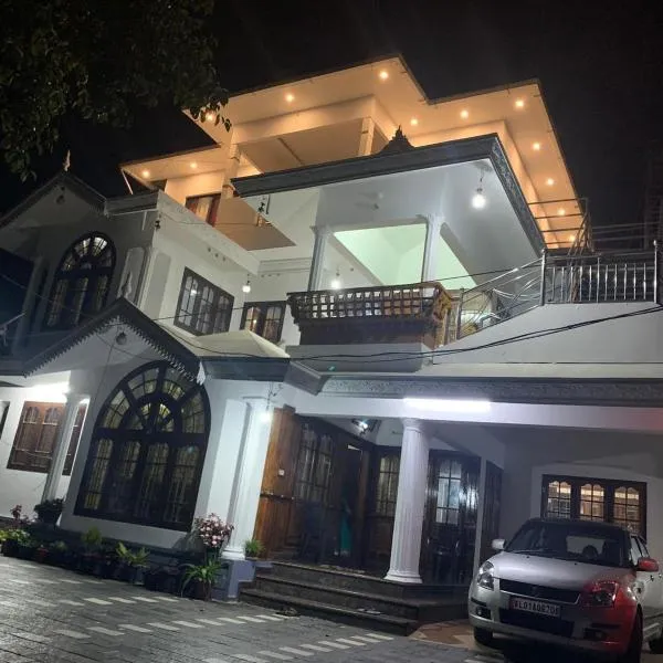 MUNNAR FALCUNS, hotell sihtkohas Anachal