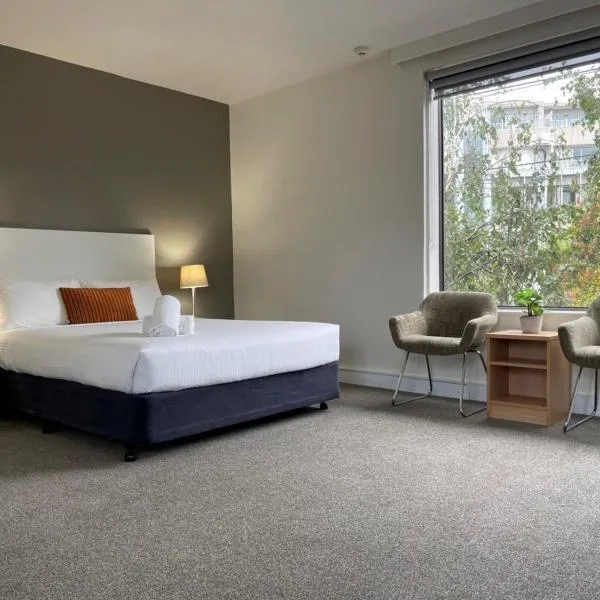 Cosmopolitan Hotel and Apartments, hotel v Melbourne