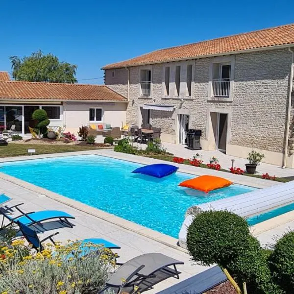 Gîte La Gloriette 4 à 6 personnes proche Futuroscope, hotel di Neuville-de-Poitou