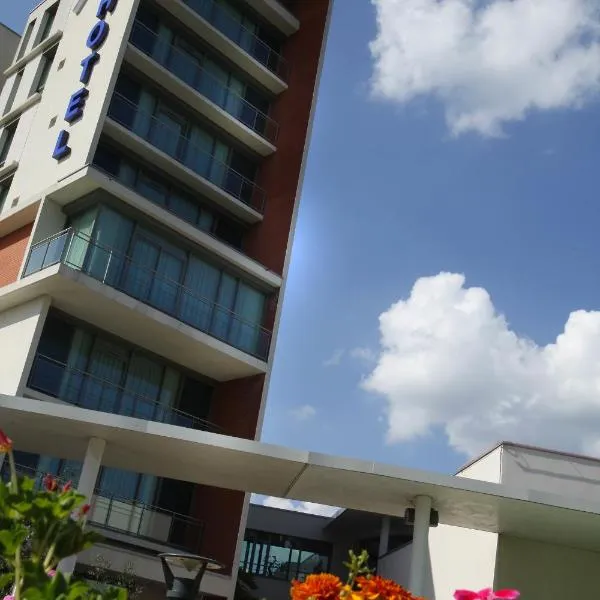 Hotel du Pasino – hotel w mieście Saint-Amand-les-Eaux