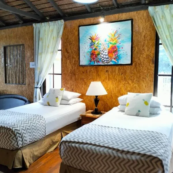 CHALET MASPINE D'RUMAH BONDA RIVER VIEW Kuala Kangsar, hotel in Kampong Senawar