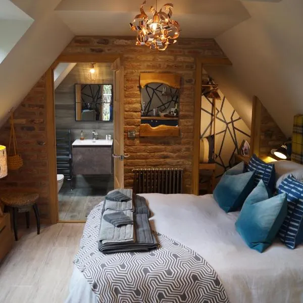 The Old Maple Lodge-Luxury Private Annex with a view in rural setting, hôtel à Riccall