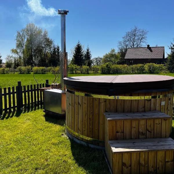 Świerkowy Domek pod Aniołem, hotel v destinaci Łapy