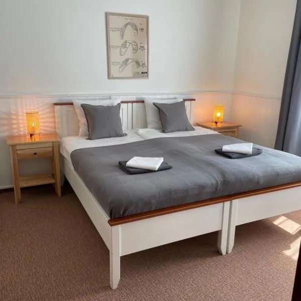 Villa Baltic Apartament nr 3, hotel en Chałupy