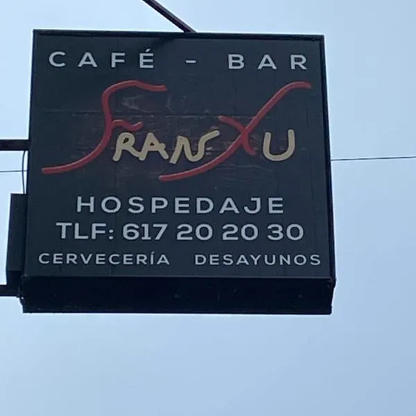 Hospedaje FranXu, hotel en Fene