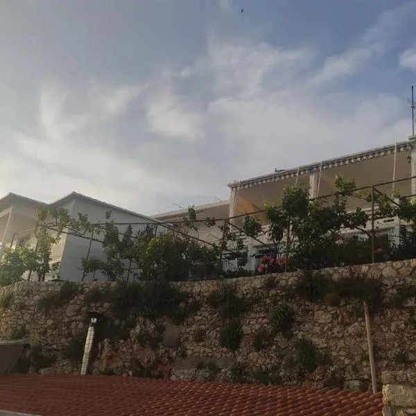 Vila Andoni, hotell sihtkohas Qeparo