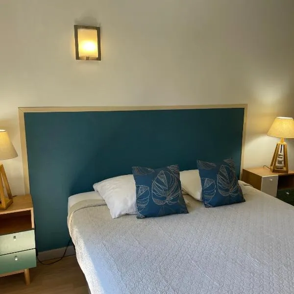 Jolie petite maison Avignon - Montfavet, hotel v destinaci Montfavet