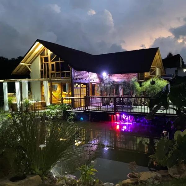 Chalet del lago Santa Elena, hotell sihtkohas Santa Elena