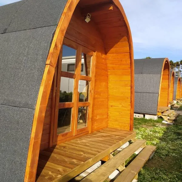 Bungalow 3 personas - Camping Playa de Tapia, hotel in Tapia de Casariego