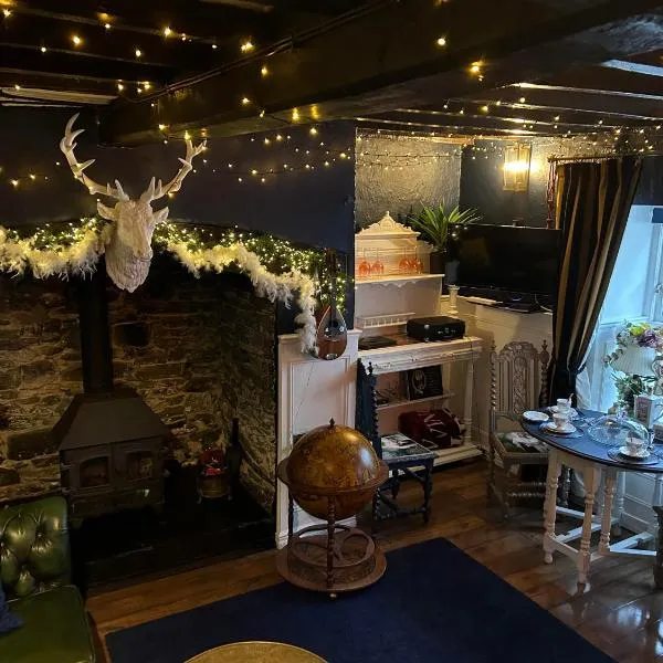 8 Opera Suites, Llangollen, hotel in Llangollen