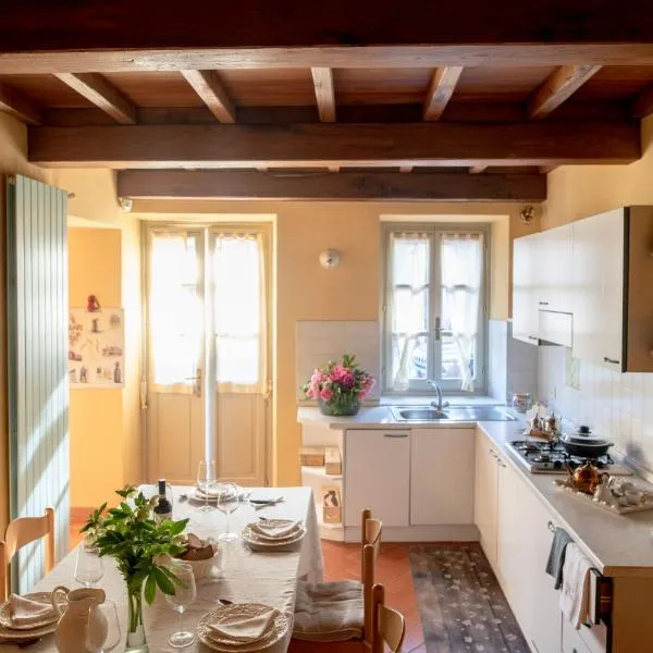 Roero House, hotel in Magliano Alfieri