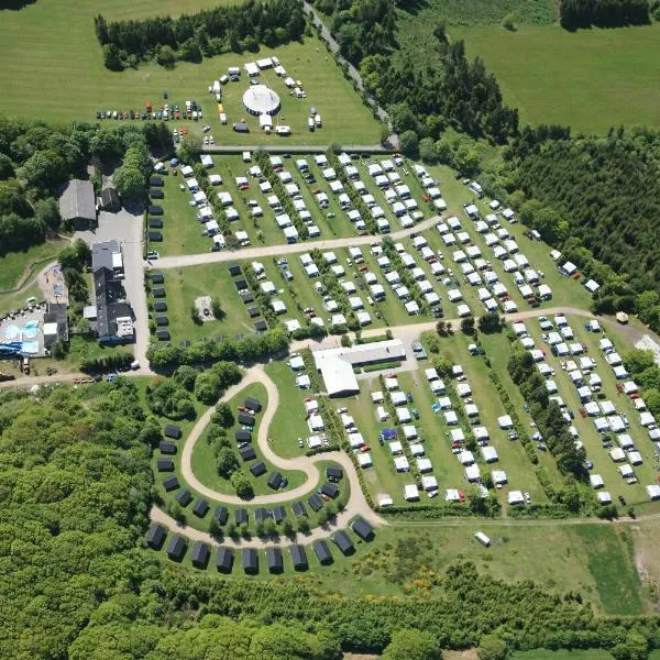 Riis Feriepark, hotel v destinaci Give
