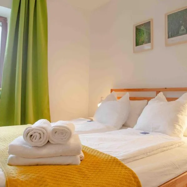 Gutshof zum Wurzgarten, hotel in Hainbach