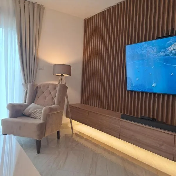Lux Apartment Jovanovic, hotel v destinaci Tivat