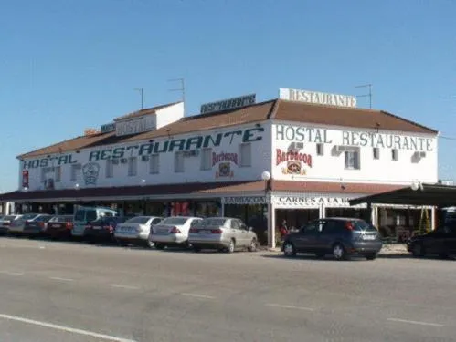 Hostal Carlos III, hotel en La Carlota