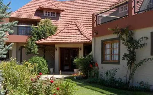 Hosteria Amparo, hotel v destinaci Neuquén