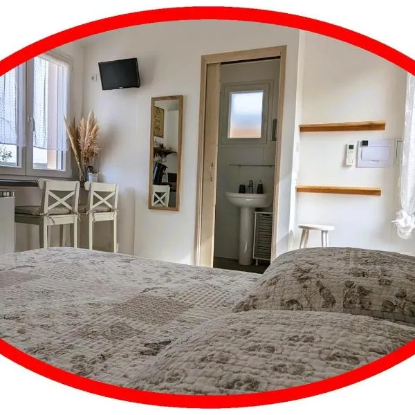 Au Pied du Mur, hotel v destinaci Orgnac-lʼAven