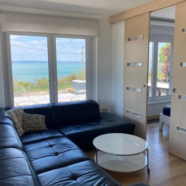 Hedon Brewery Apartments - 200 meter to the Beach, hotel v destinácii Balatonvilágos