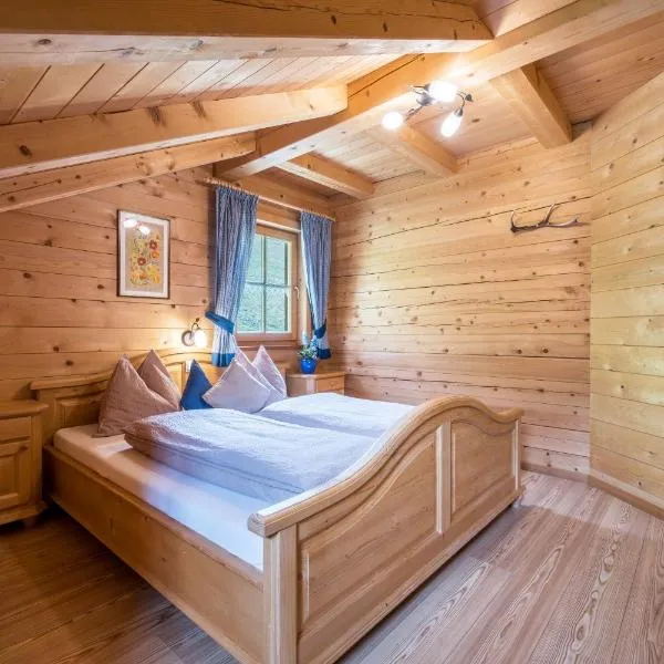 Ferienhaus Pichlerhof, hotel en Fundres