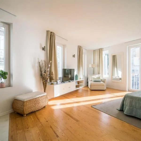 Principe Real Best Location