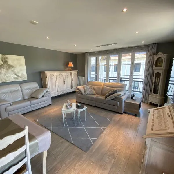 Caramia, Duinhof, Romantic apartment by the sea, hotel a Cadzand-Bad