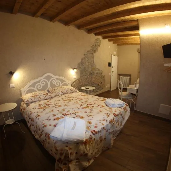 Locanda Vecchia Osteria, hotel v destinaci Varese