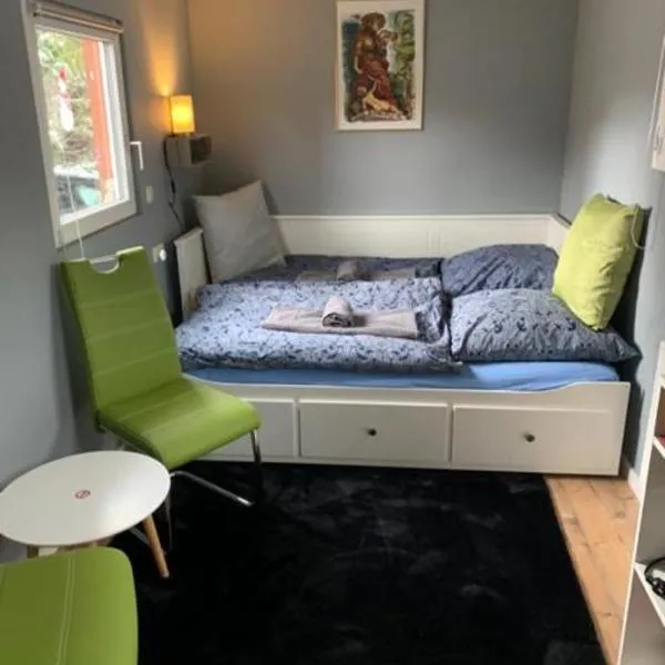 Tiny-Ferienwohnung Hellerau 2, hotel v Drážďanech
