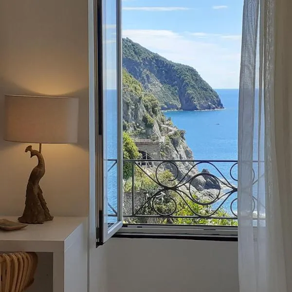 Alla Porta Rossa, hotel din Manarola