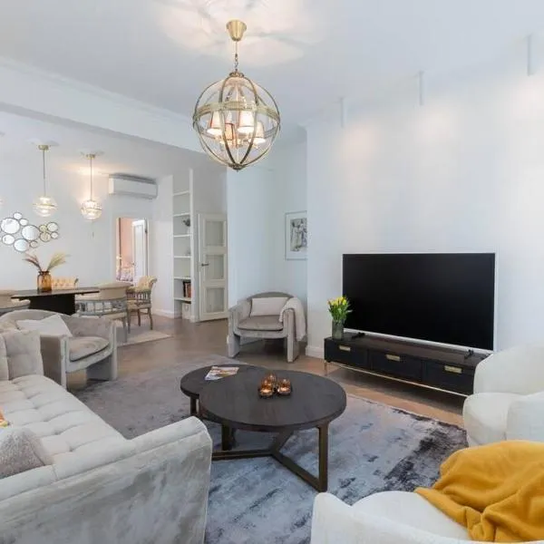 Luxury Villa, hotel in Pärnu