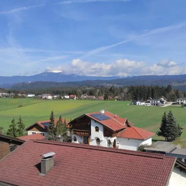 Appartement am Wörthersee, hotel v destinaci Selpritsch