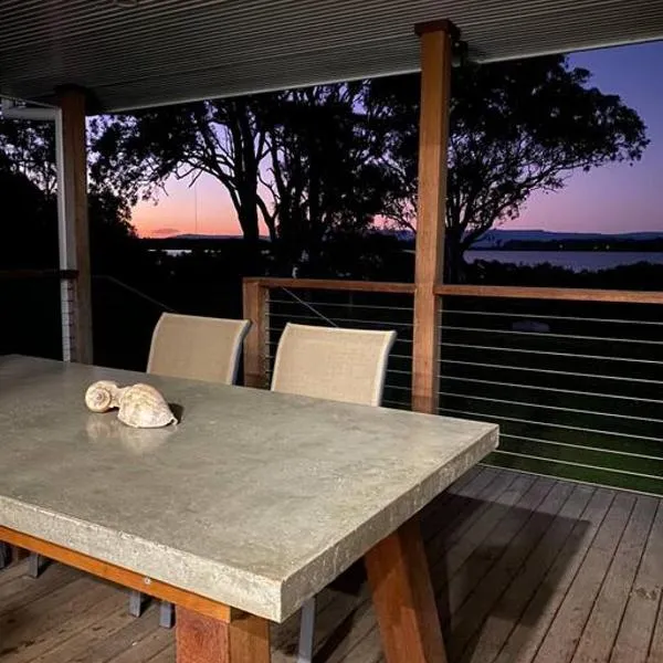 Ranges Over the Bay, hotel en Greenwell Point