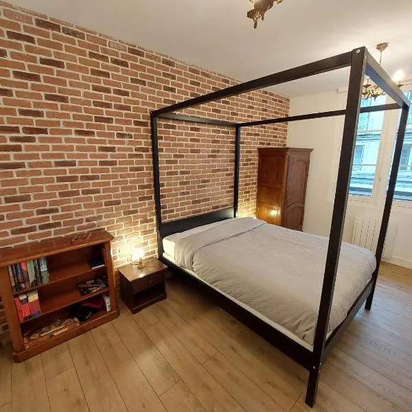 La Chambre des Sorciers, hôtel à Blois