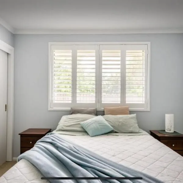 Guest ensuite 7 minutes from airport, hotel v Melbourne