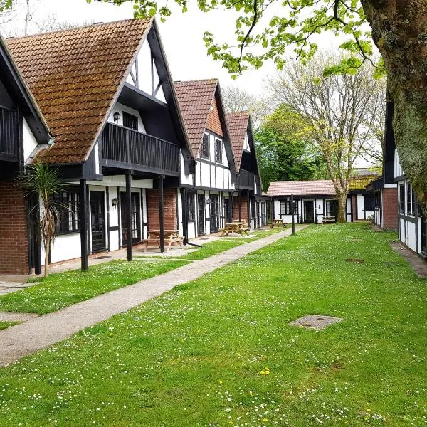 Tolroy Manor Holiday Park, hotel en Hayle