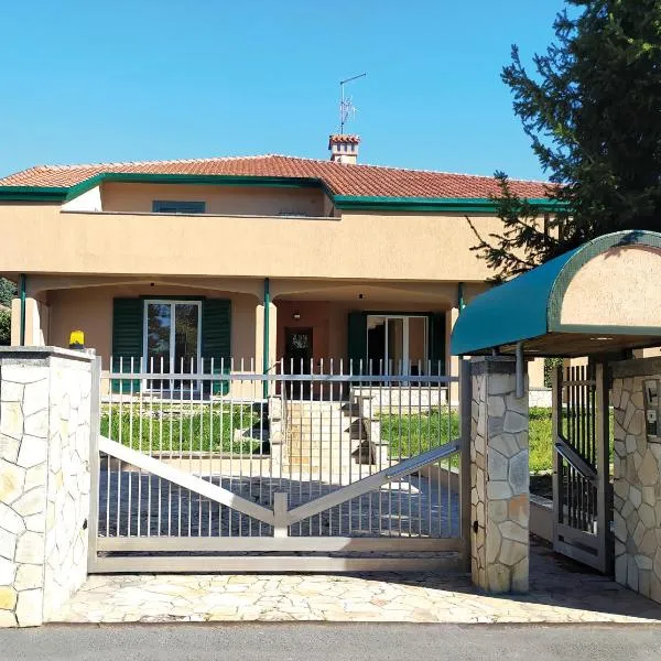 Rho Mind Villa, hotel v destinaci Rho