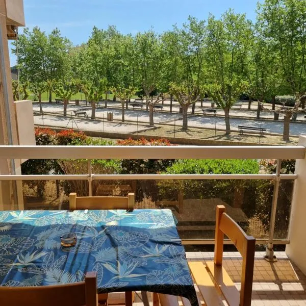 Le Lavandou में, होटल studio cabine. Terrasse
