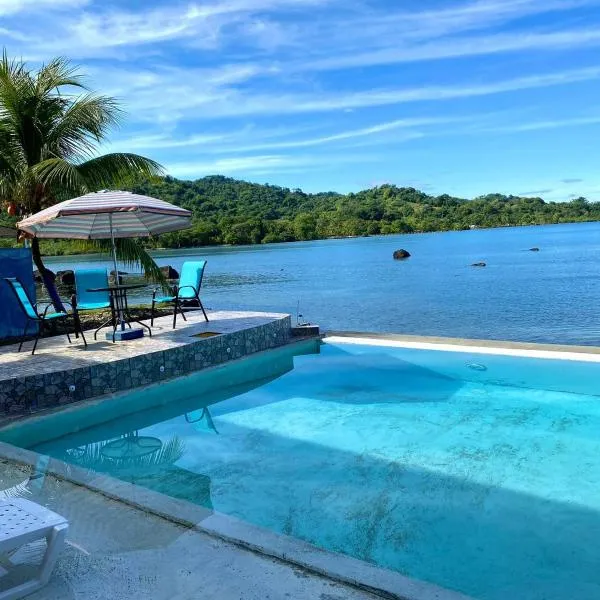 ScubaPortobelo, hotell i Portobelo