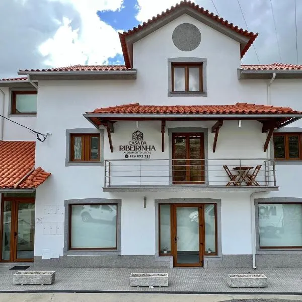 Casa da Ribeirinha, hótel í Sabugueiro