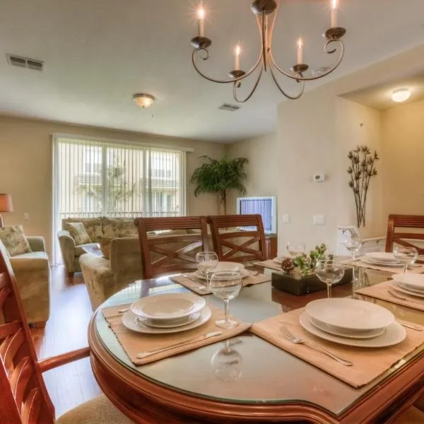 Resort Townhome: Perfect Orlando Vacation Spot, hotel em Orlando