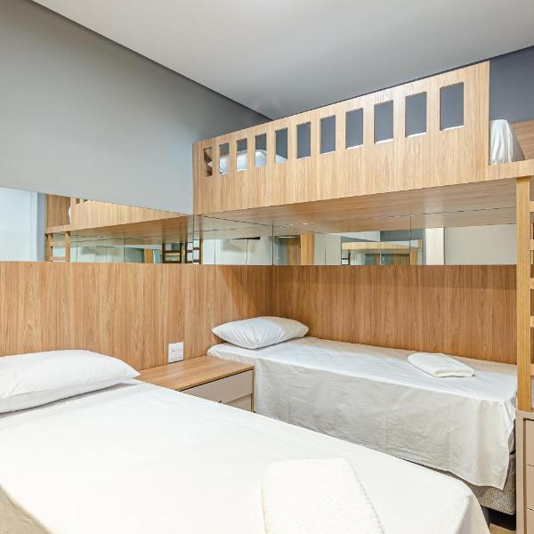 Duplex Incrível, 2 Quartos, varanda, 2 vagas Batel by UROOMS - Foto 2