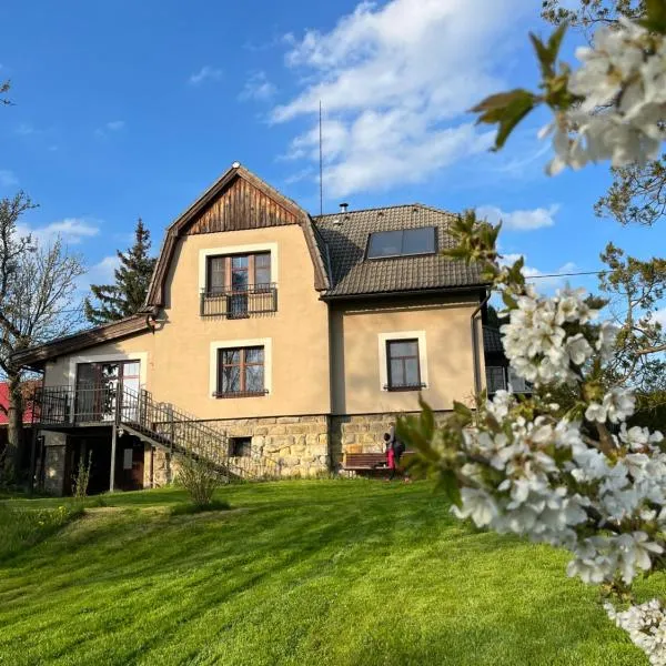 Villa Beata, hotel v destinaci Radvánovice