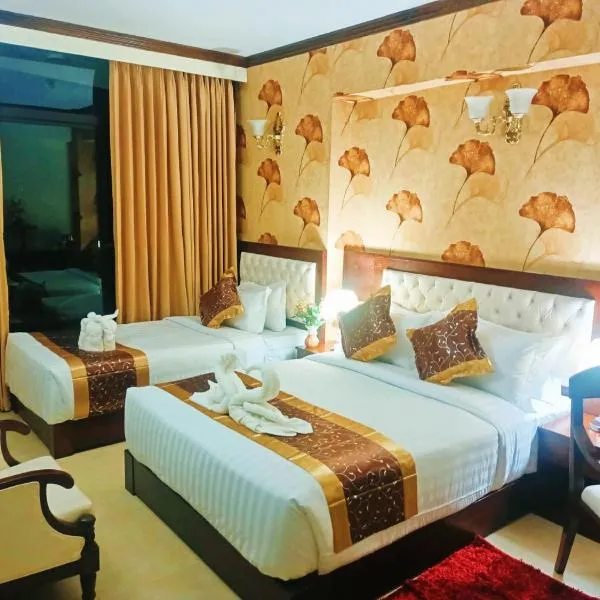 Hotel Crystal Rose, khách sạn ở Atgaon