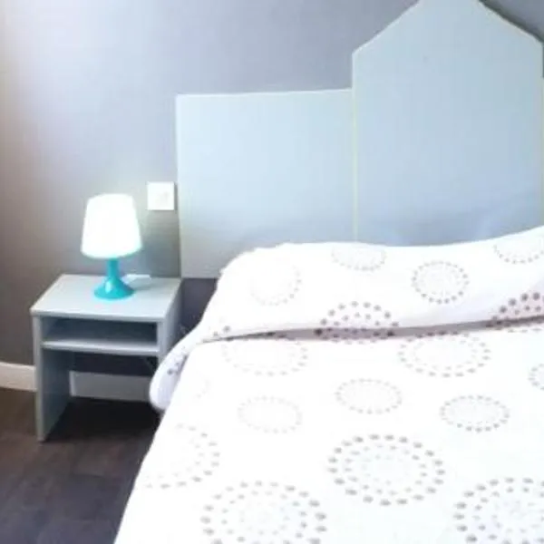 Hôtel Motelia, hotel v destinaci Moissy-Cramayel